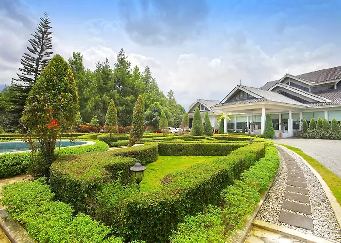 Lido Lake Resort By MncHotel di Bogor
